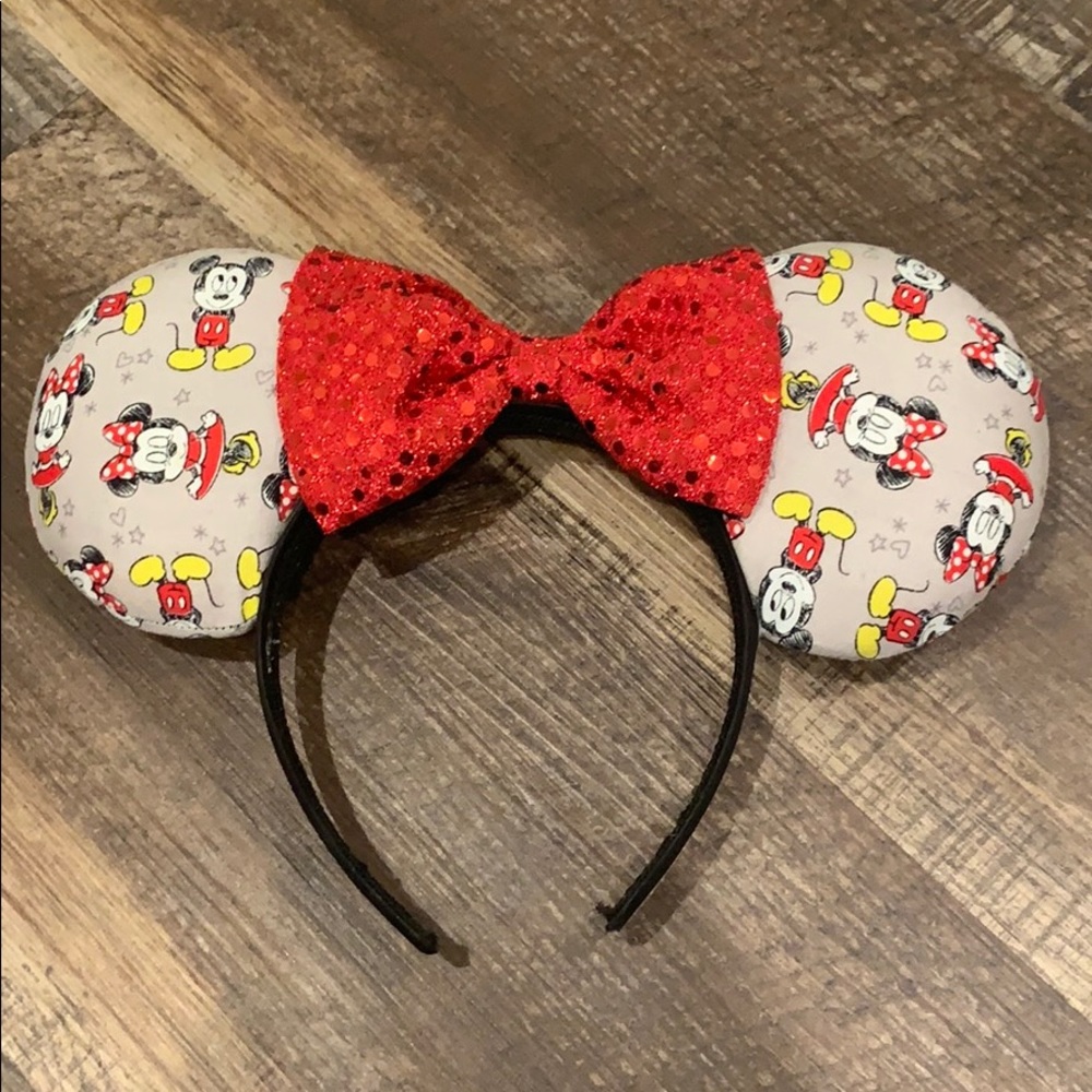 Custom made Minnie ears